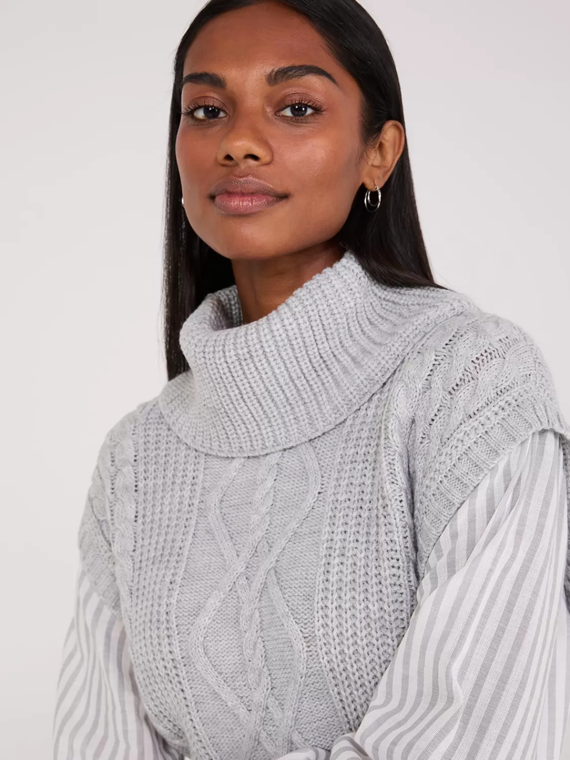 Suzy Shier Long Sleeve | Sweaters & Cardigans*2-Fer Cable Knit Vest With Striped Blouse