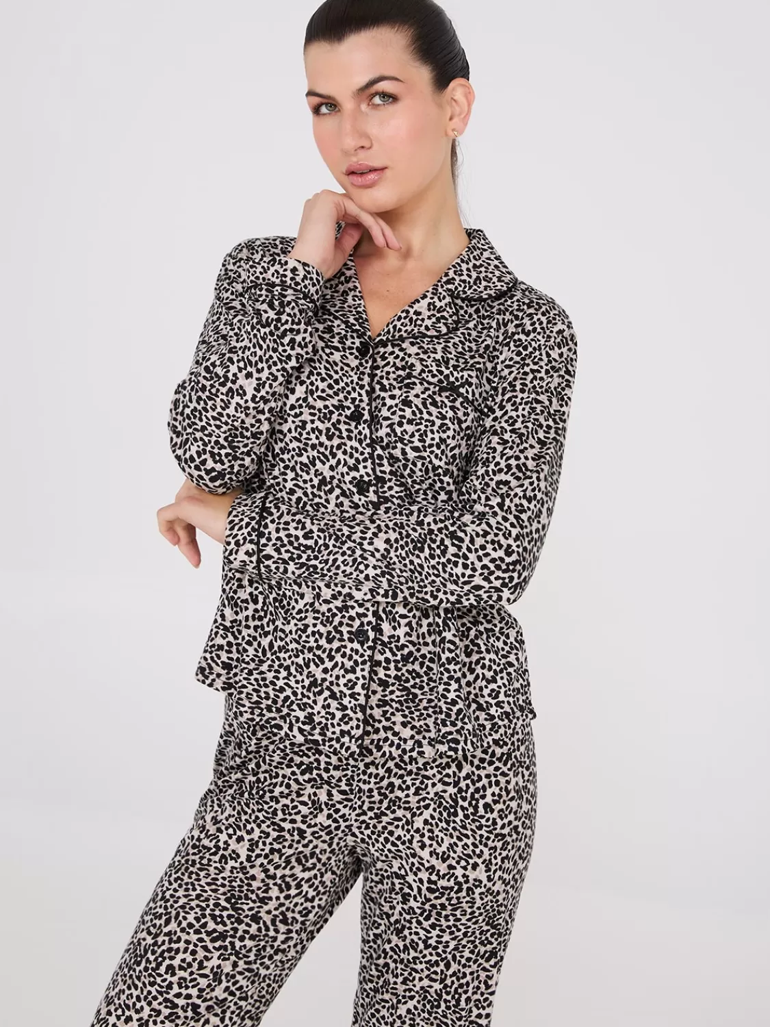 Suzy Shier Lounge & Pjs*Animal Print Button-Down Pajama Set