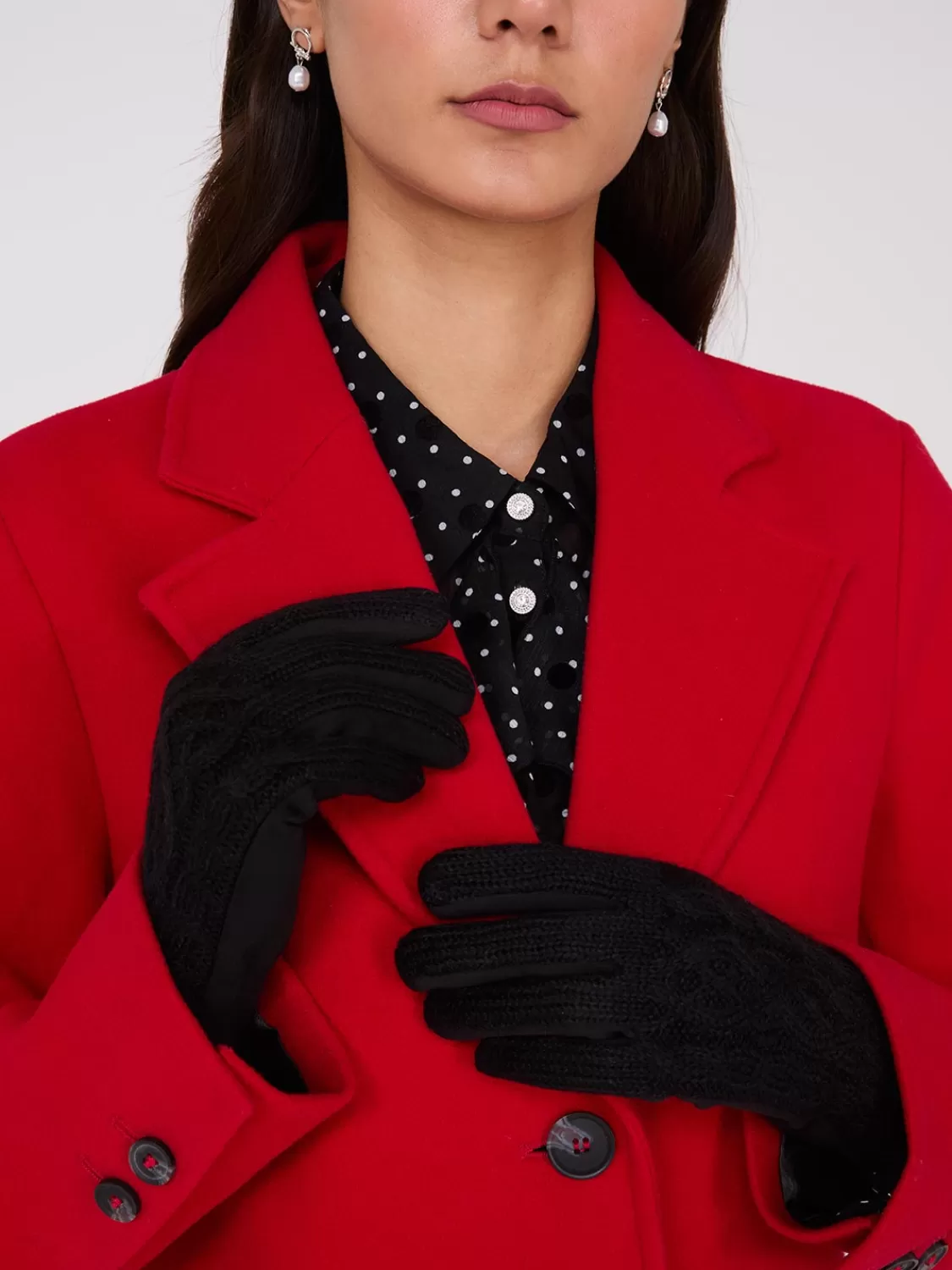 Suzy Shier Hats & Scarves & Gloves*Cable Knit ITouch Gloves