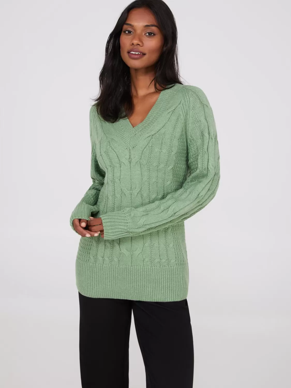 Suzy Shier Long Sleeve | Sweaters & Cardigans*Cable Knit V-Neck Sweater