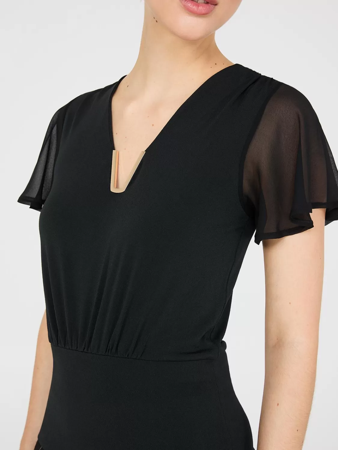 Suzy Shier Tops | Short Sleeve*Chiffon Flutter Sleeve Top With Metal Detail