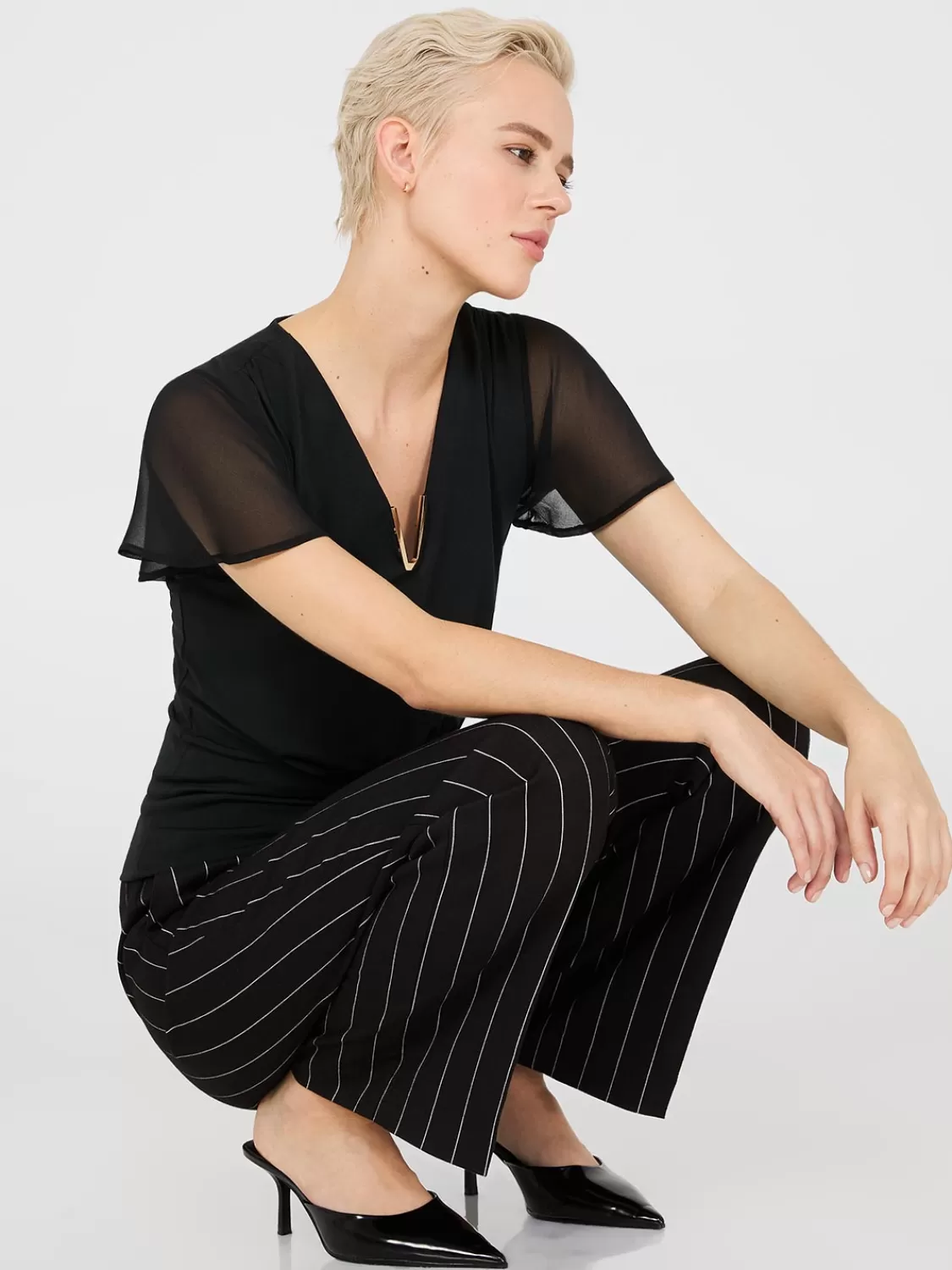 Suzy Shier Tops | Short Sleeve*Chiffon Flutter Sleeve Top With Metal Detail