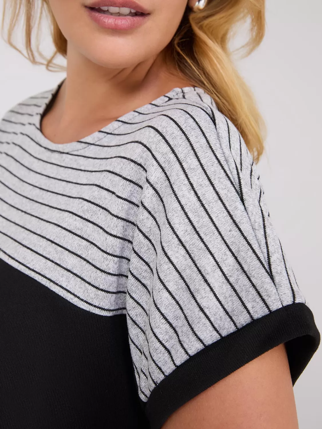 Suzy Shier Short Sleeve | Tank Tops & T-Shirts*Colour Block Striped Dolman Sleeve Top