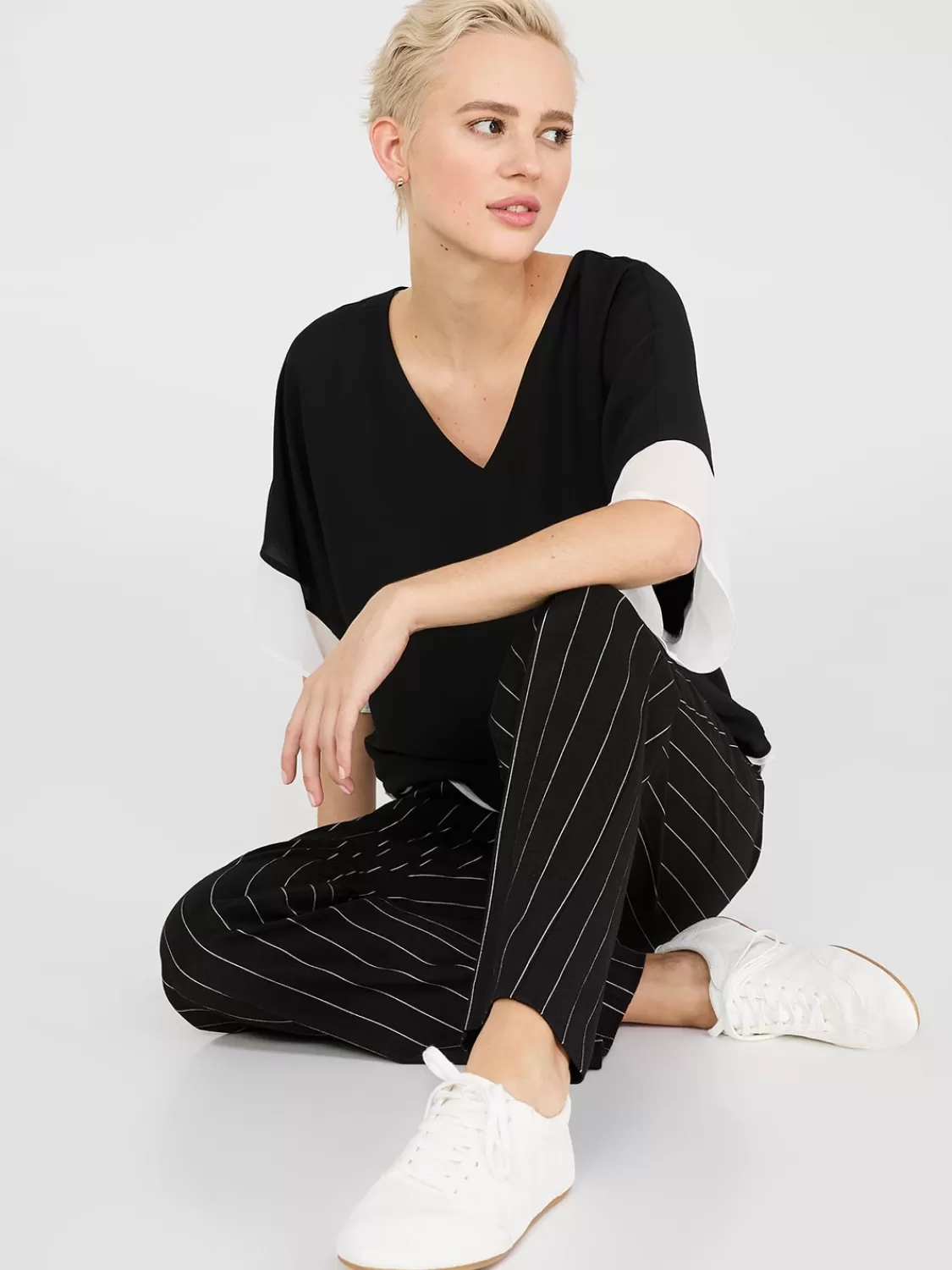 Suzy Shier Tops | Short Sleeve*Colour Block V-Neck Dolman Sleeve Top