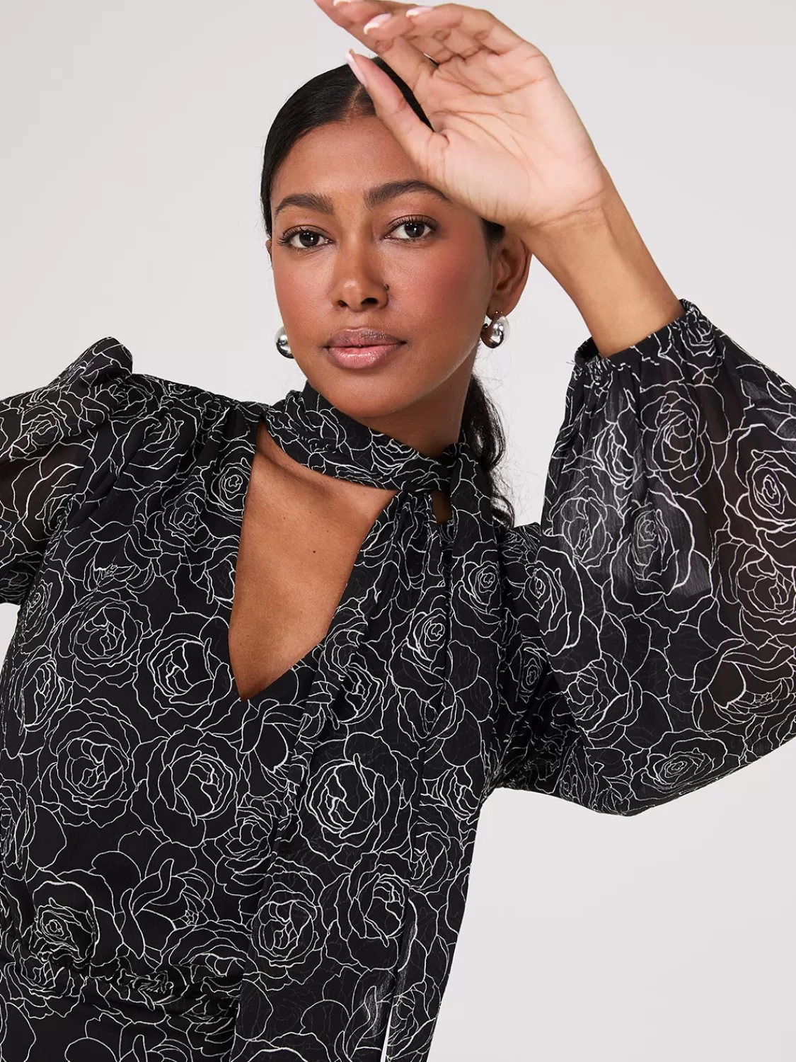 Suzy Shier Work Dresses | Dresses*Crinkled Floral Print Bow Midi Dress