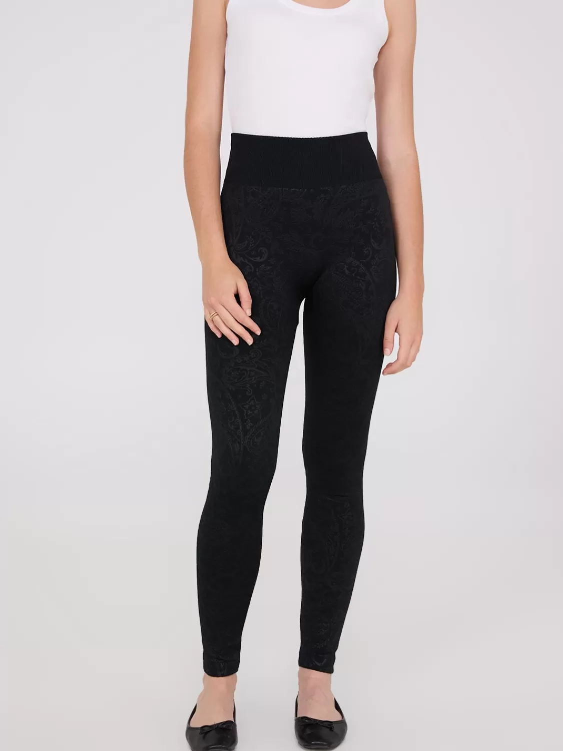 Suzy Shier Leggings & Sweatpants*Embossed Paisley Print Fleece Lined Leggings