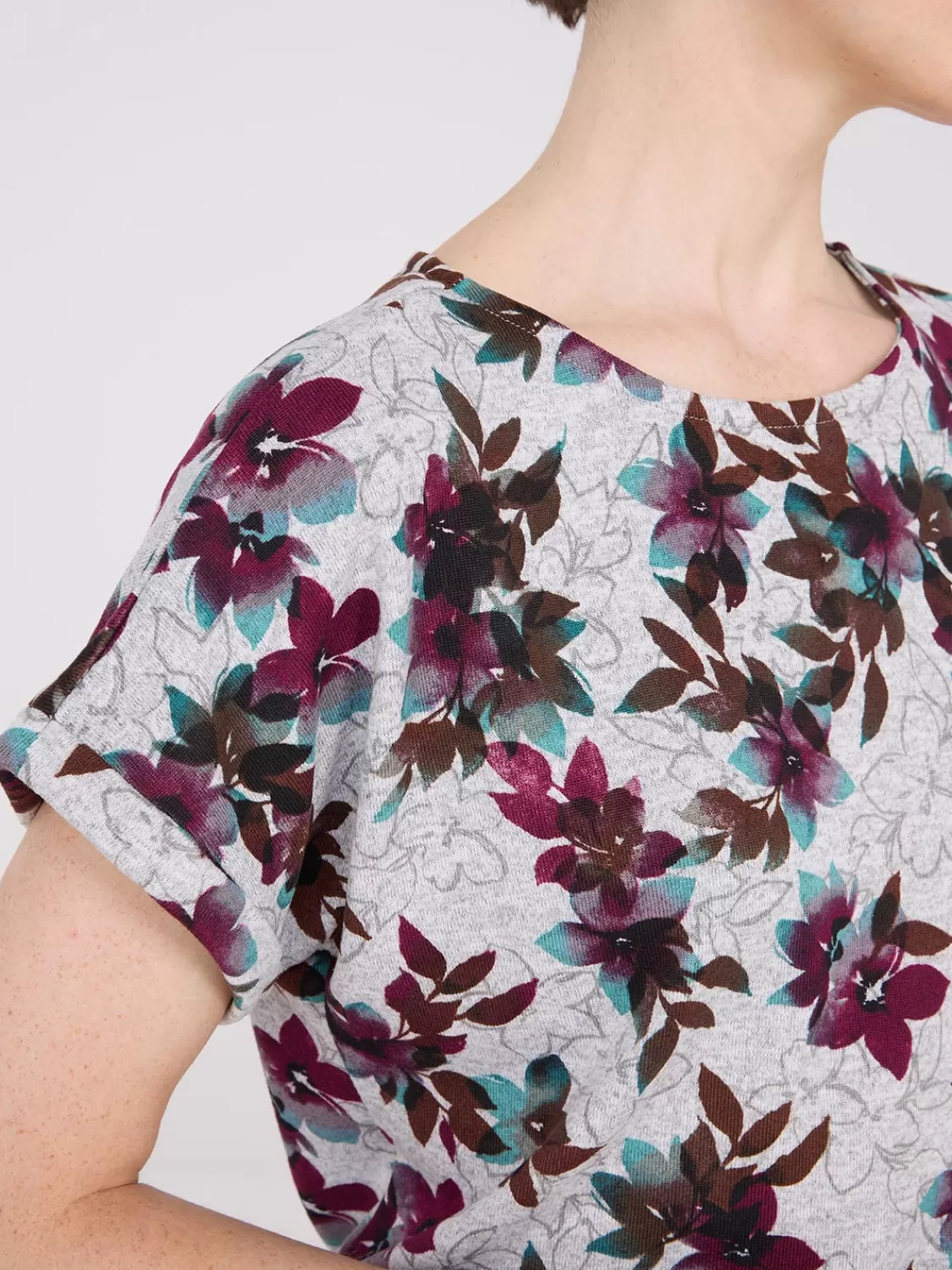 Suzy Shier Short Sleeve | Tank Tops & T-Shirts*Floral Print Cuffed Dolman Sleeve T-Shirt