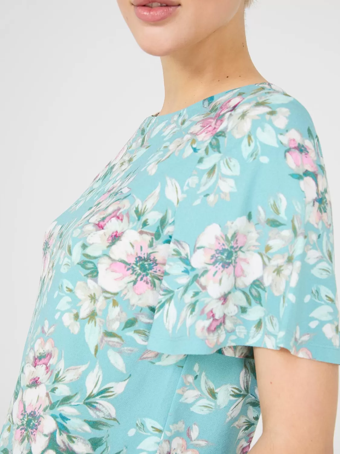 Suzy Shier Tops | Short Sleeve*Floral Print Flutter Sleeve Boat Neck Top