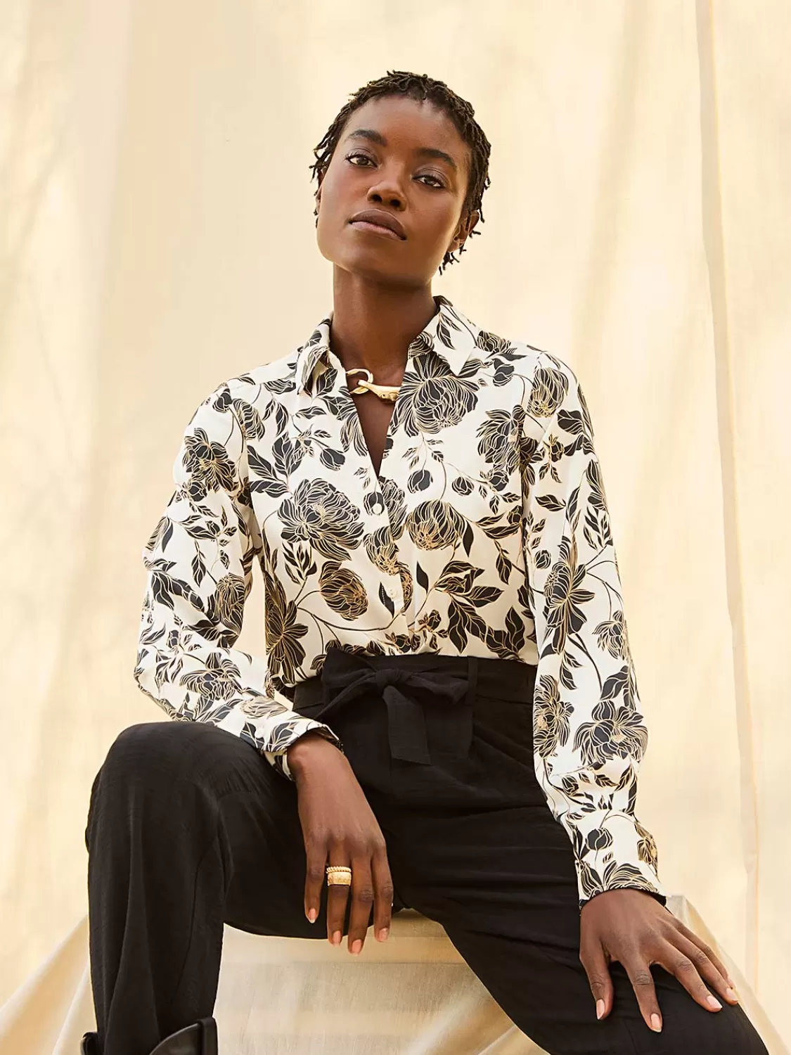 Suzy Shier Tops | Long Sleeve*Floral Print Satin Button-Front Blouse