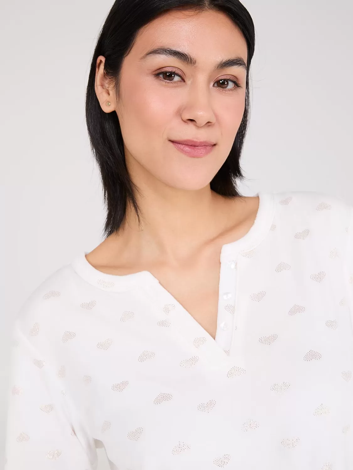 Suzy Shier Lounge & Pjs*Foil Heart Print Velour Pajama Set