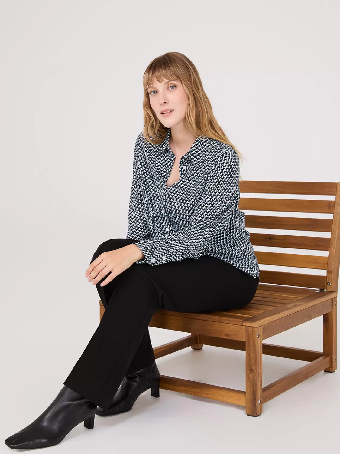 Suzy Shier Tops | Long Sleeve*Geo Print Crepe Chiffon Button-Front Blouse
