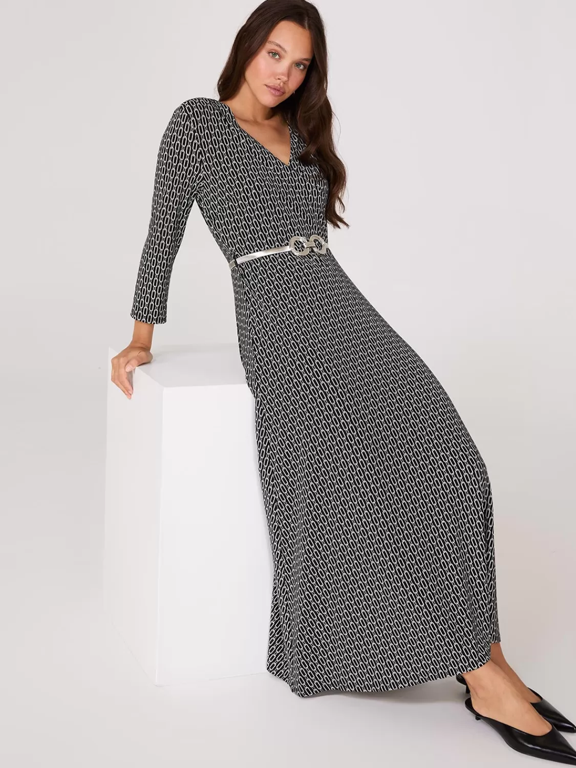 Suzy Shier Casual Dresses | Midi & Maxi*Geo Print Crossover A-Line Maxi Dress