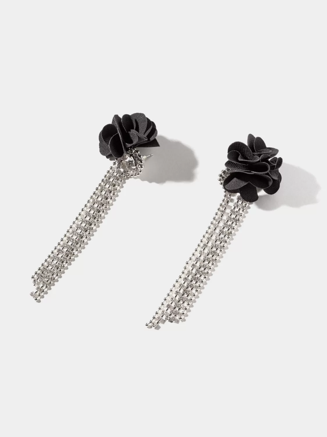 Suzy Shier Jewelry By Le Château*Long Jewelled Earring With Flower Detail