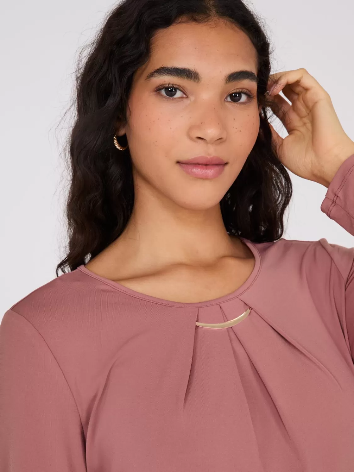 Suzy Shier Tops | Long Sleeve*Long Sleeve Top With Metal Detail