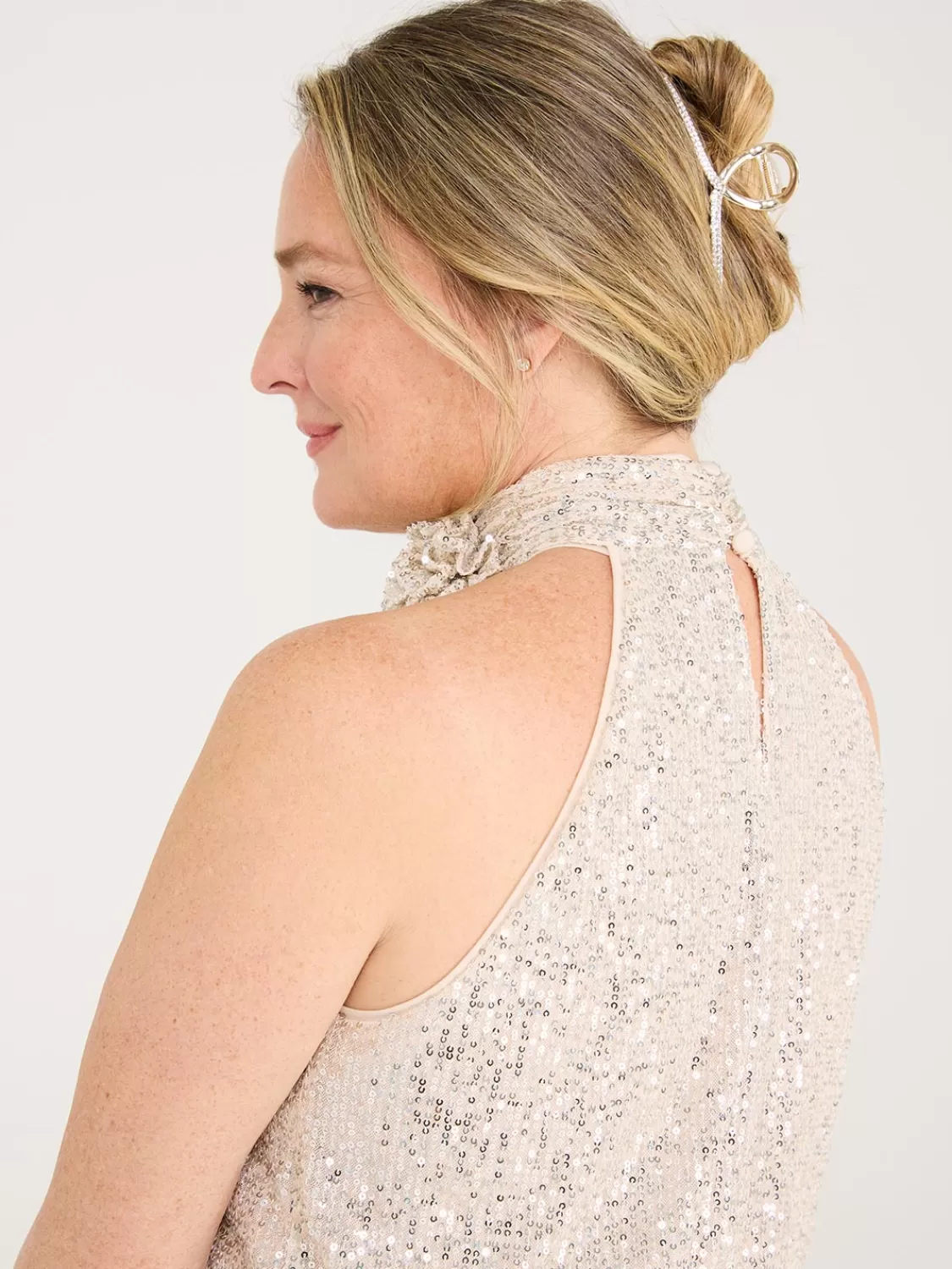 Suzy Shier Hair Accessories*Metal Claw Clip With Rhinestones