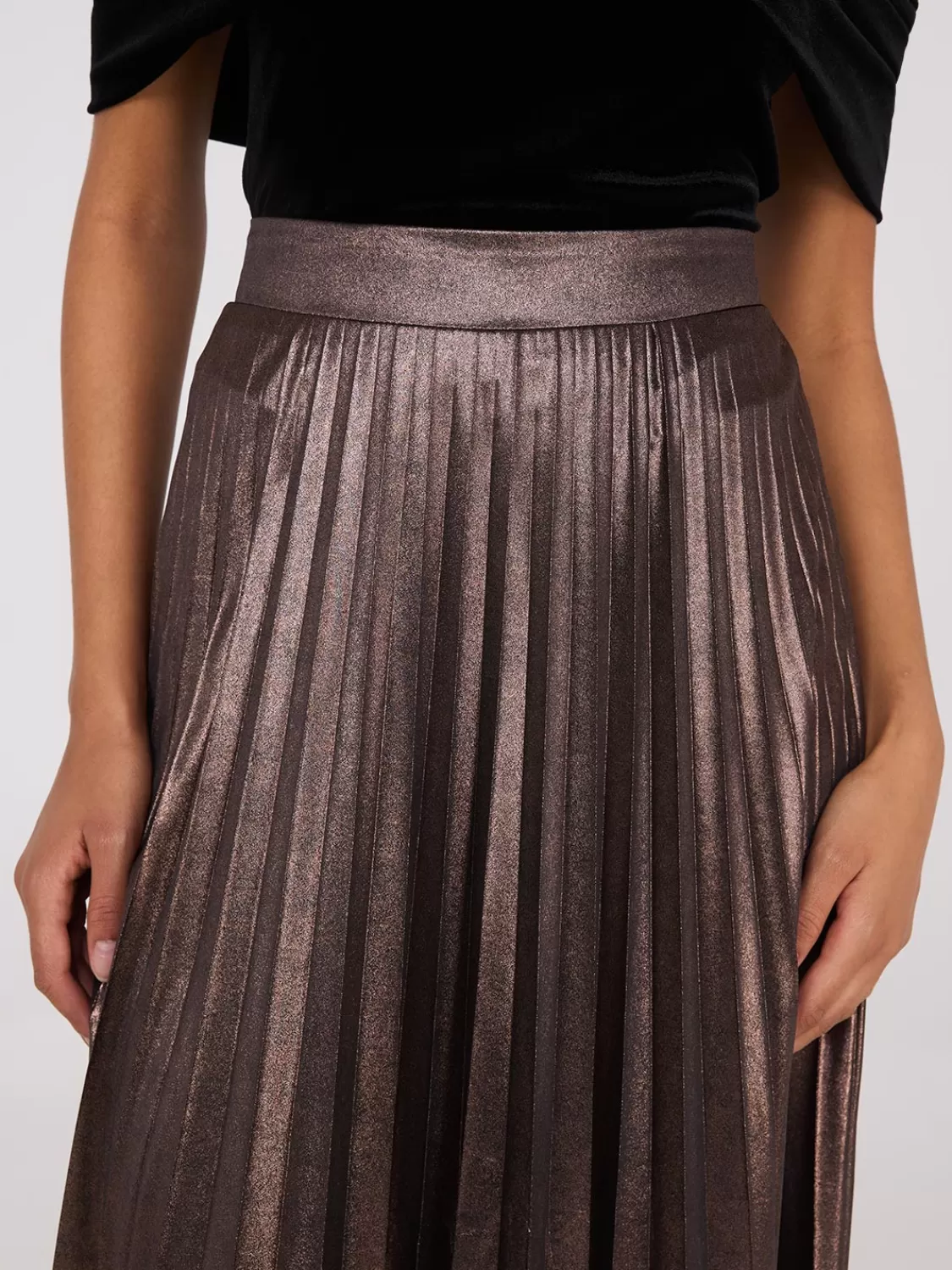 Suzy Shier Skirts*Midi Foil Pleated Skirt