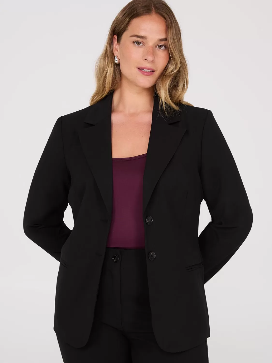 Suzy Shier Suiting | Blazers & Vests*Notch Collar 2-Button Blazer