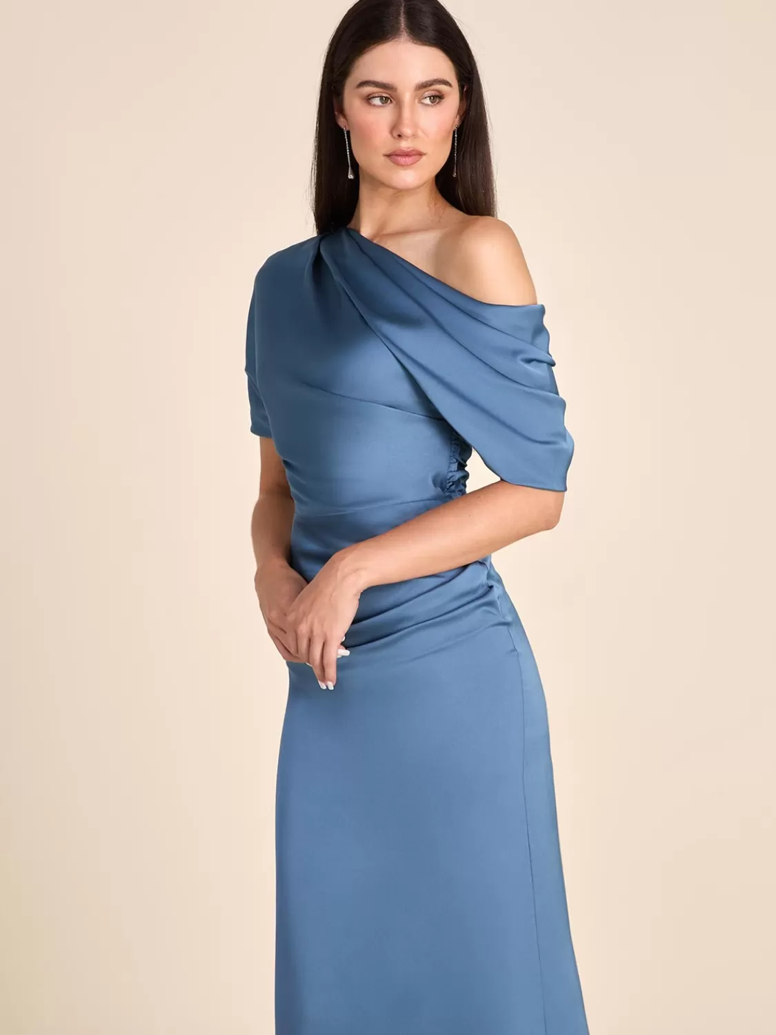 Suzy Shier Evening Gowns - Le Château*One-Shoulder Satin Gown With Pleated Detail