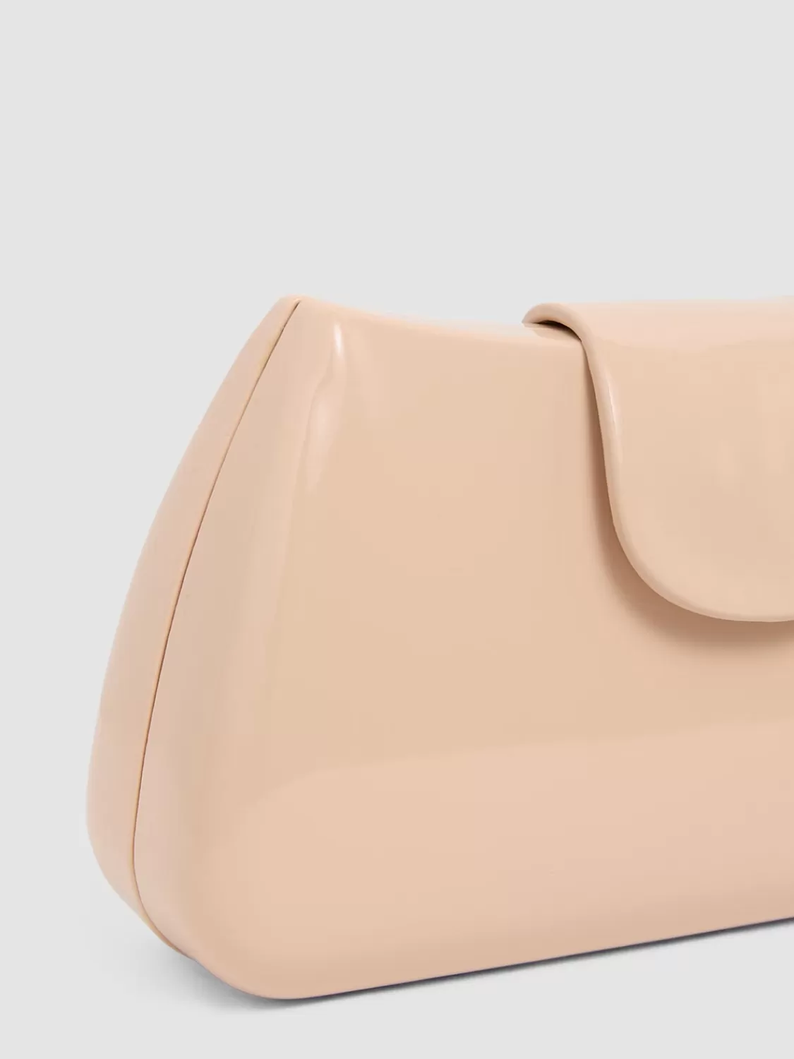 Suzy Shier Handbags By Le Château*Patent Leather Bag With Flapover Closure