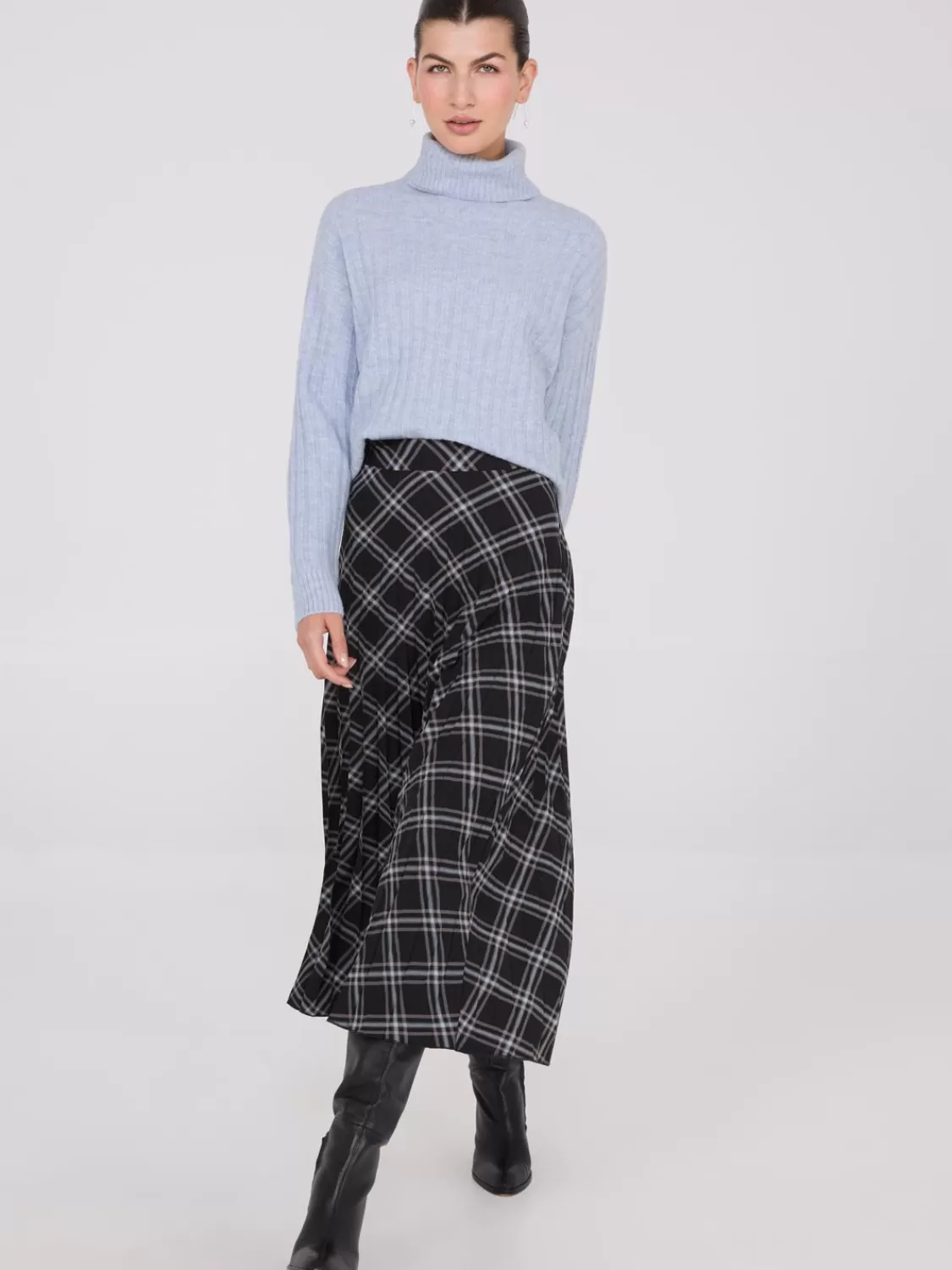 Suzy Shier Skirts*Plaid Print Pleated Midi Skirt