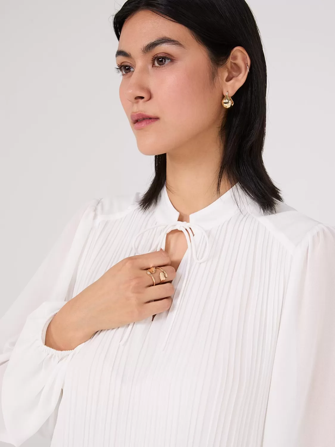 Suzy Shier Tops | Long Sleeve*Pleated Chiffon Split Neck Blouse