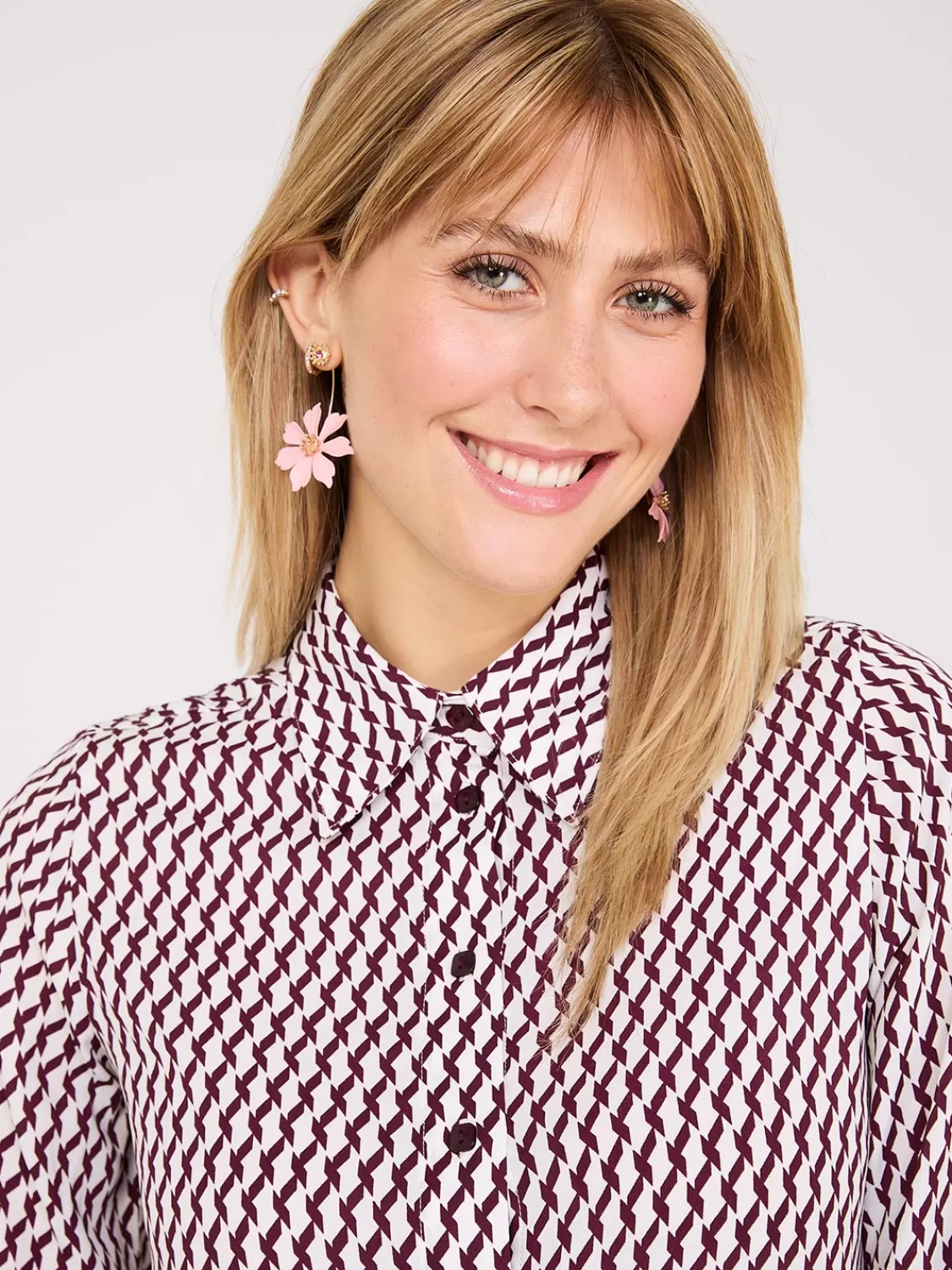 Suzy Shier Tops | Long Sleeve*Printed Chiffon Button-Front Blouse