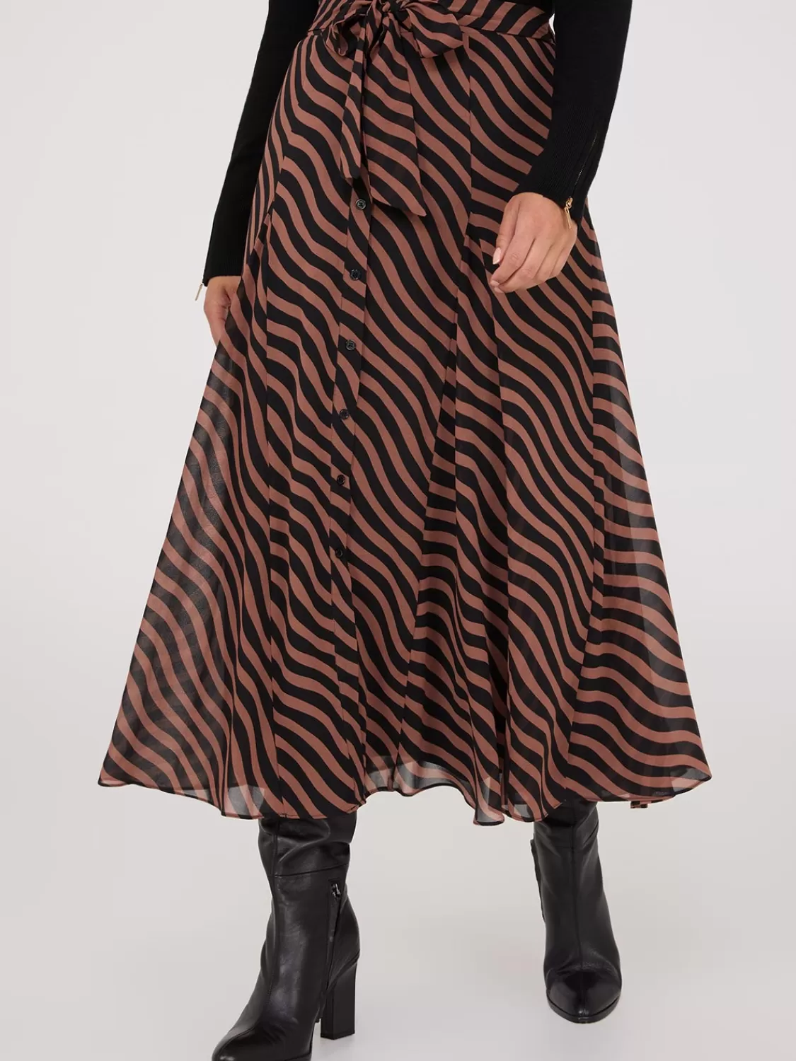 Suzy Shier Skirts*Printed Chiffon Button-Front Skirt