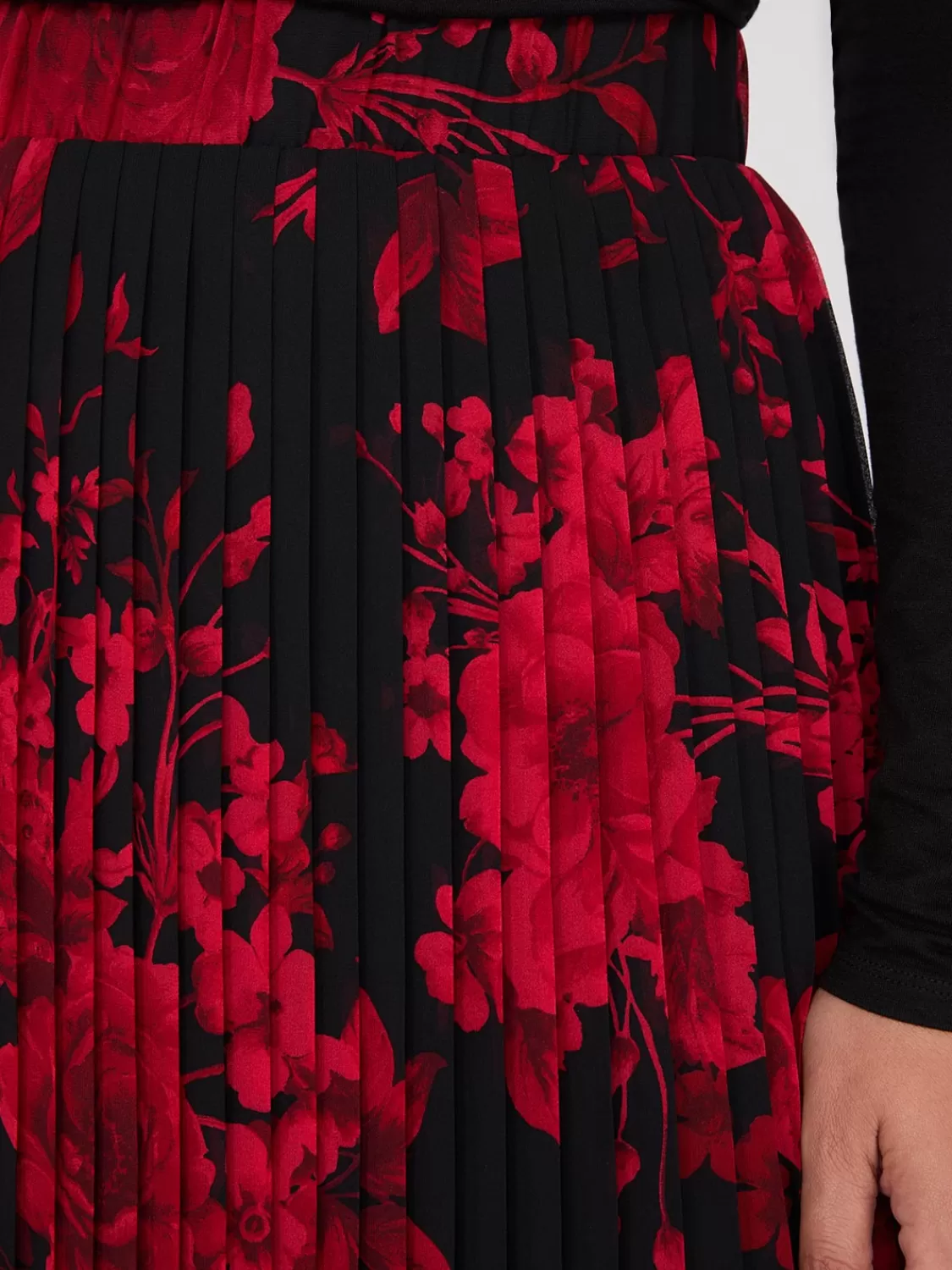 Suzy Shier Bottoms | Skirts*Printed Pleated Chiffon Midi Skirt