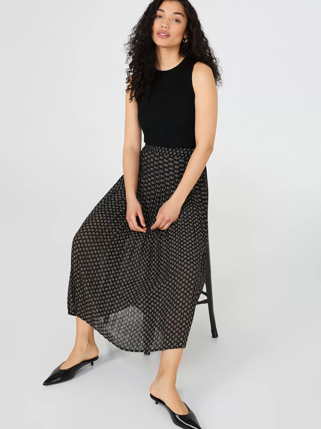 Suzy Shier Skirts*Printed Pleated Chiffon Skirt