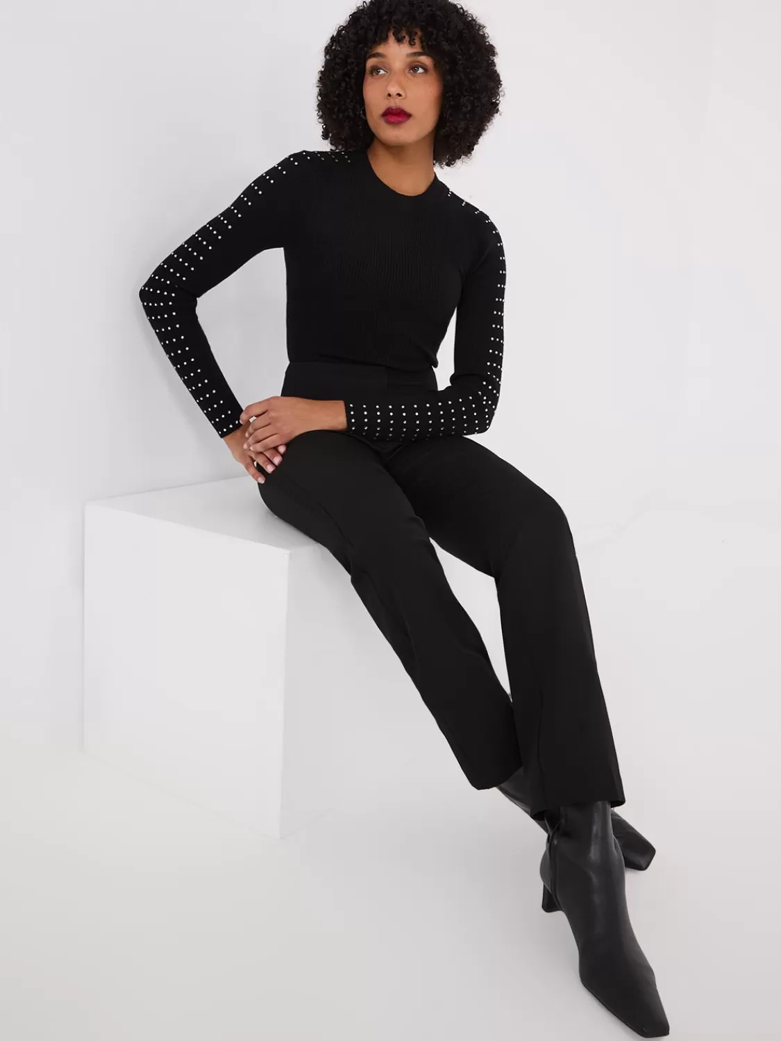 Suzy Shier Long Sleeve | Fashion Tops*Rhinestone Stud Crew Neck Sweater