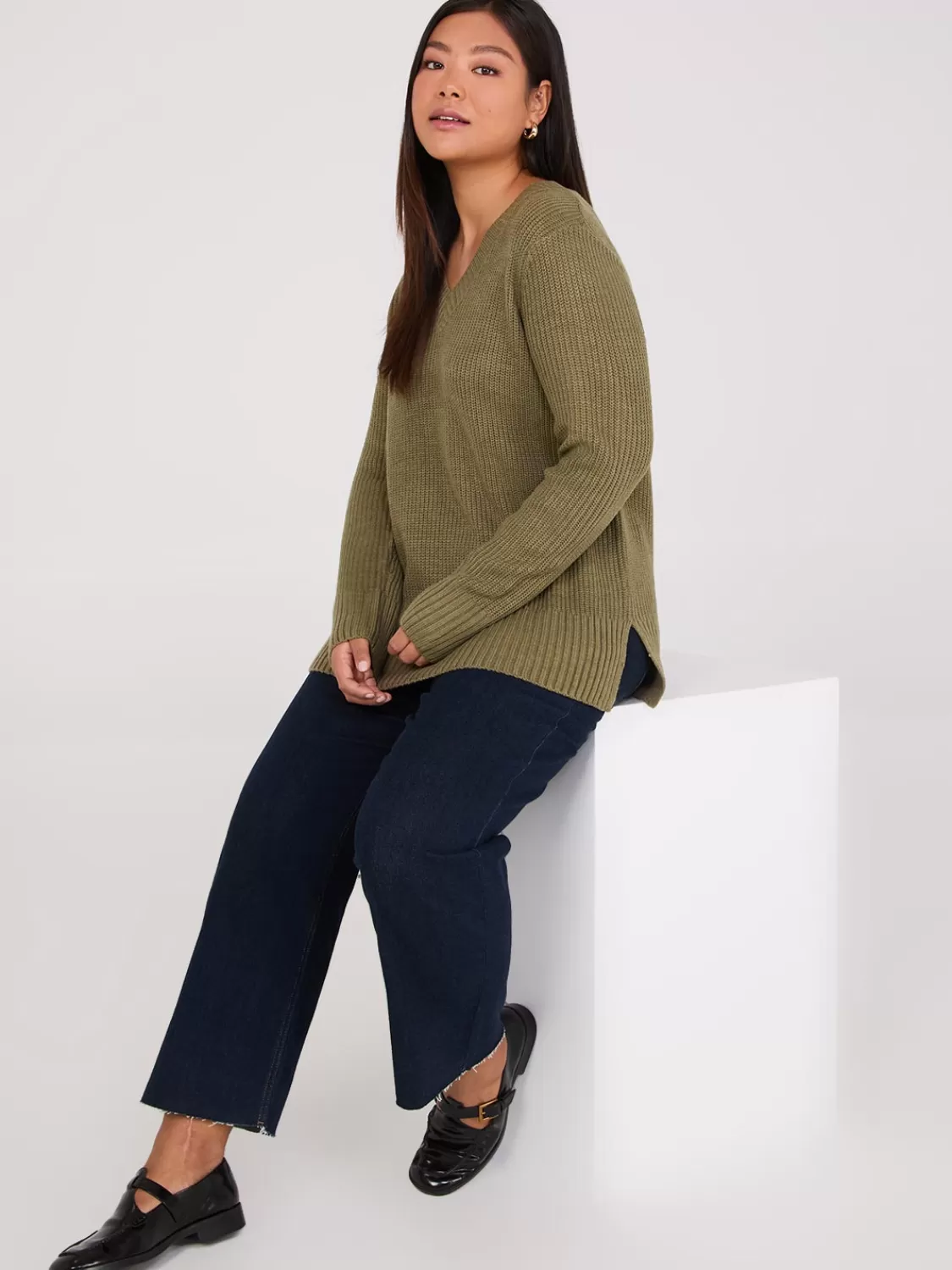 Suzy Shier Long Sleeve | Sweaters & Cardigans*Ribbed V-Neck Sweater With Side Slits