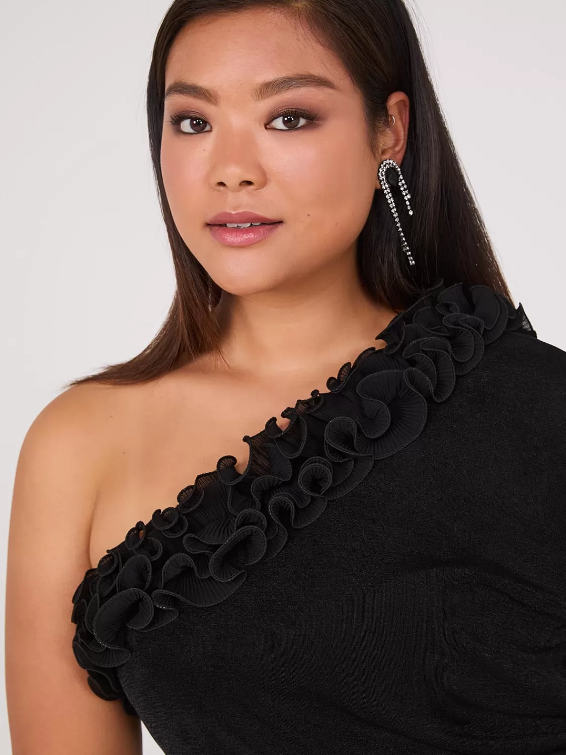 Suzy Shier Sleeveless | Long Sleeve*Ruffle One-Shoulder Top