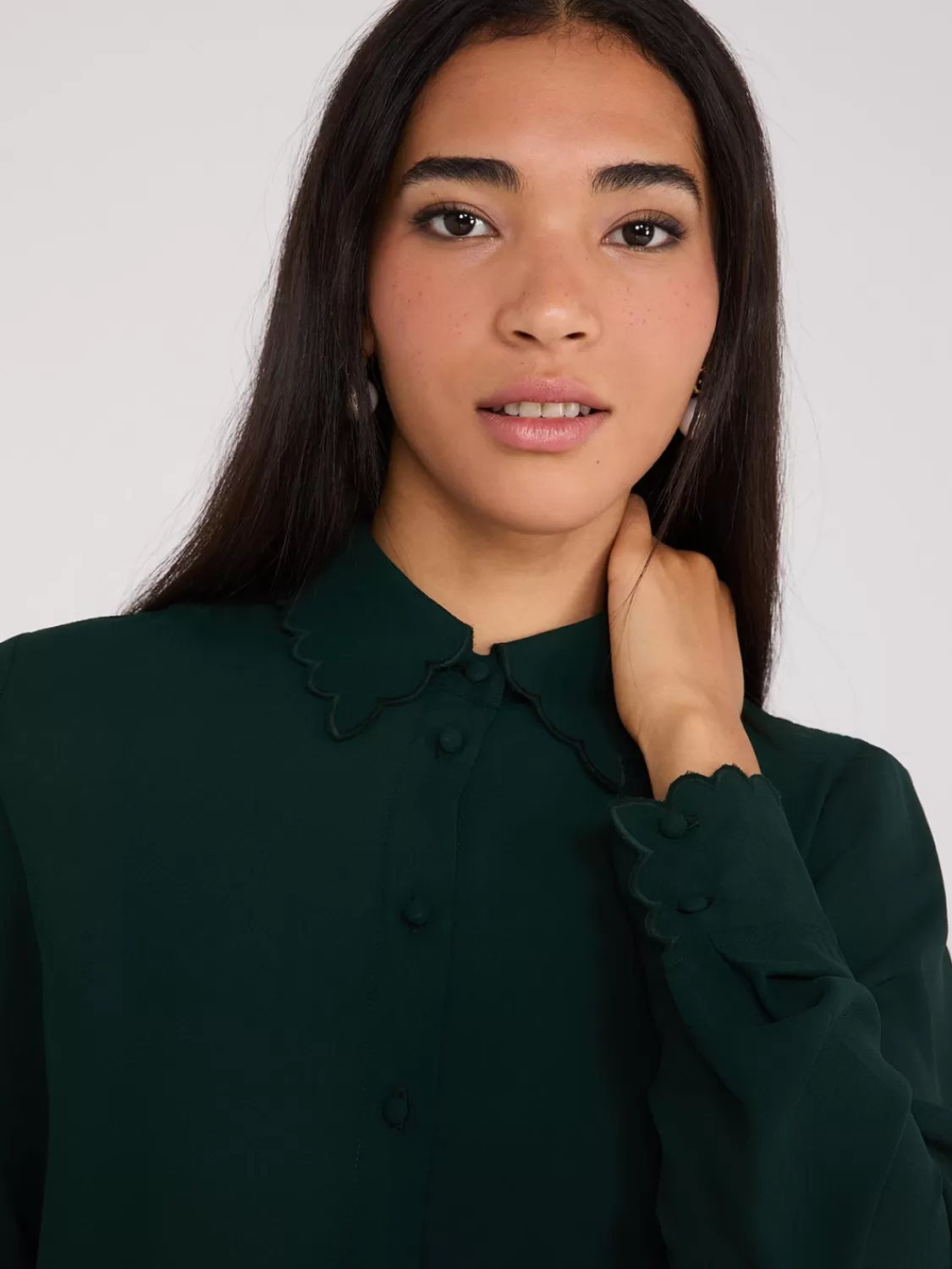 Suzy Shier Tops | Long Sleeve*Scalloped Button-Front Blouse