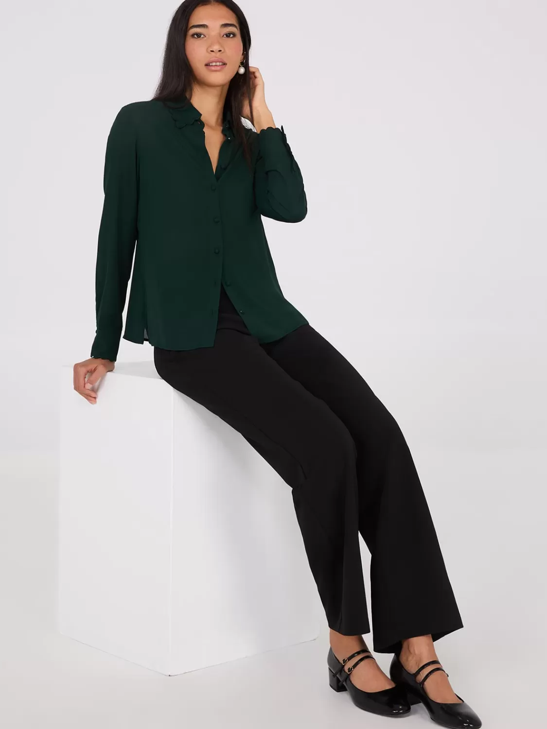 Suzy Shier Tops | Long Sleeve*Scalloped Button-Front Blouse