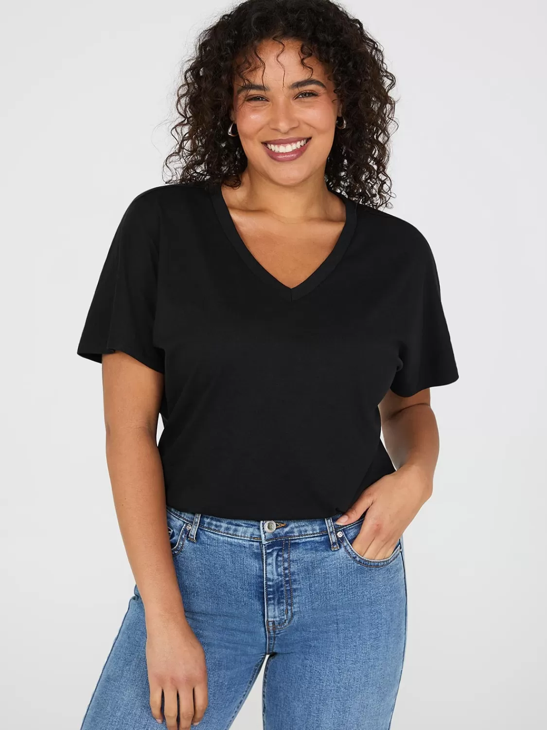 Suzy Shier Suzy Everyday | Short Sleeve*Short Dolman Sleeve V-Neck T-Shirt