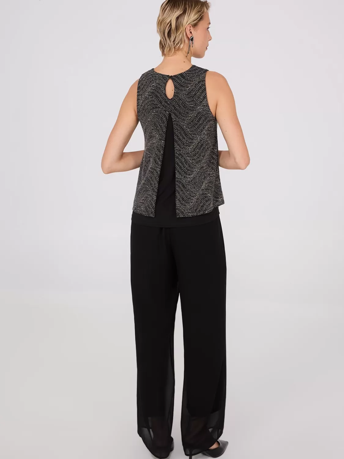 Suzy Shier Sleeveless*Sleeveless Abstract Glitter Top