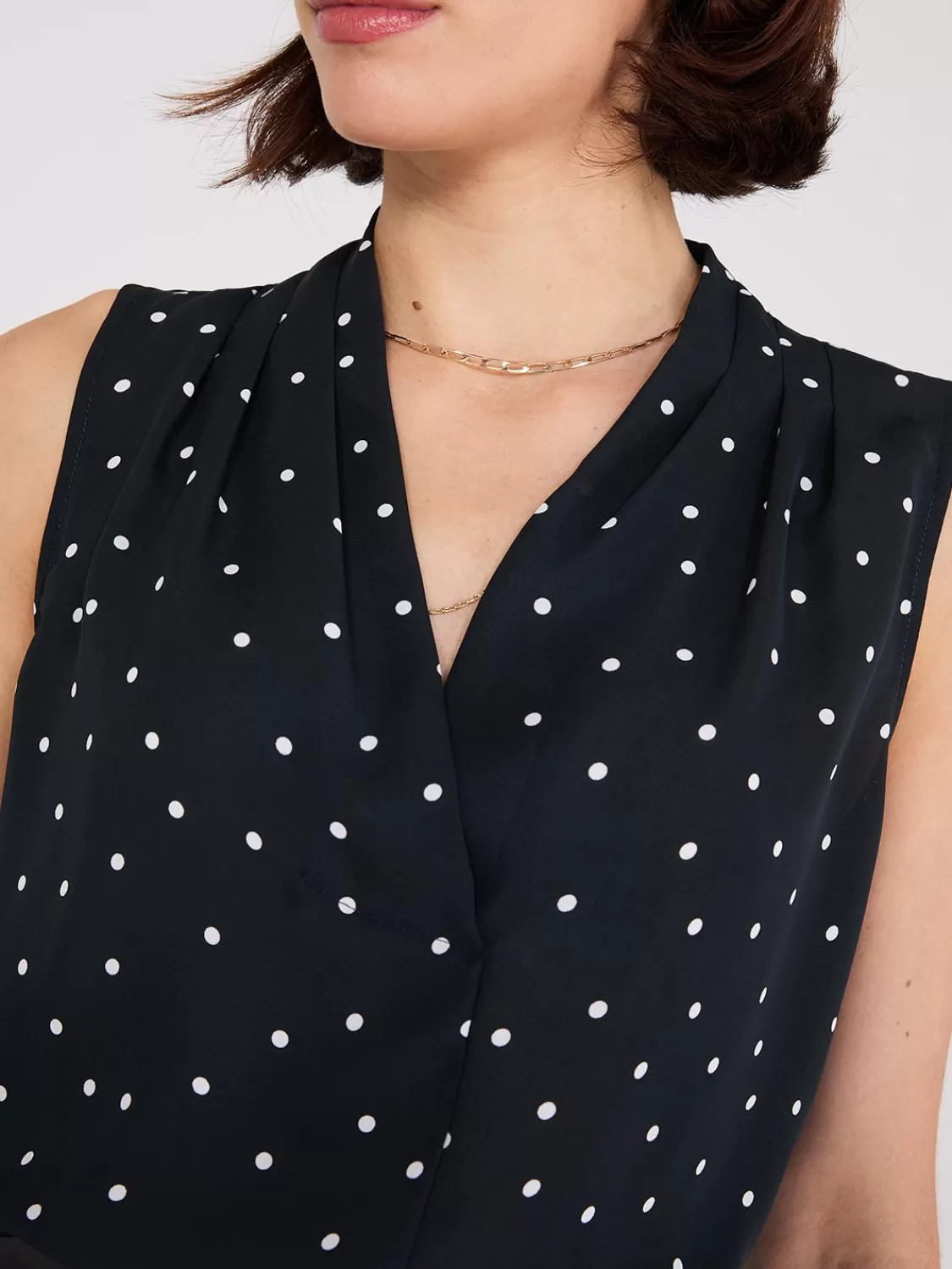 Suzy Shier Tops | Sleeveless*Sleeveless Dot Print V-Neck Blouse