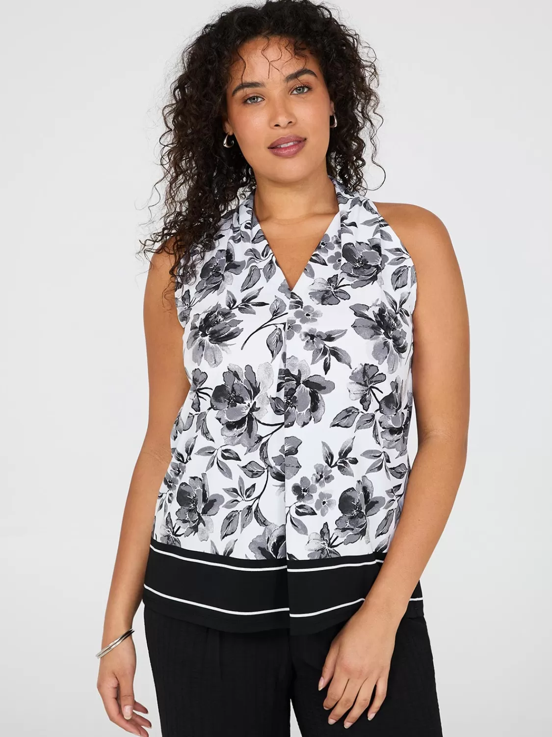 Suzy Shier Tops | Sleeveless*Sleeveless Floral Print Halter Back Top