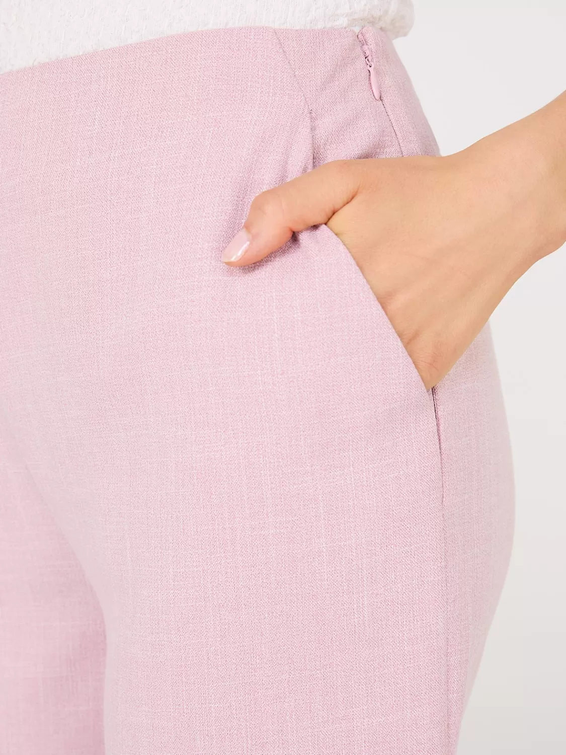 Suzy Shier Suiting | Bottoms*Straight Leg Pants