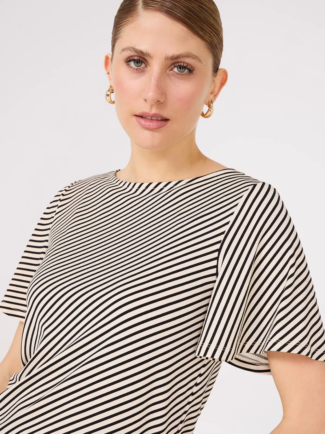 Suzy Shier Tops | Short Sleeve*Striped Flutter Sleeve Boat Neck Top