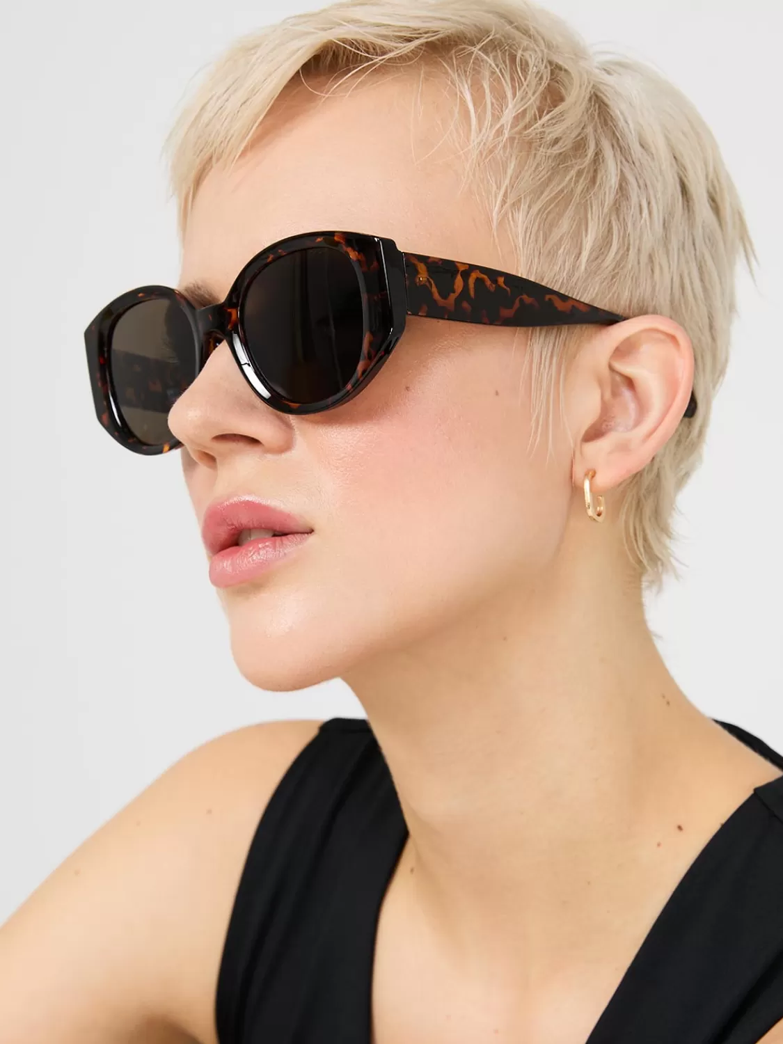 Suzy Shier Sunglasses*Tortoise Cat Eye Sunglasses
