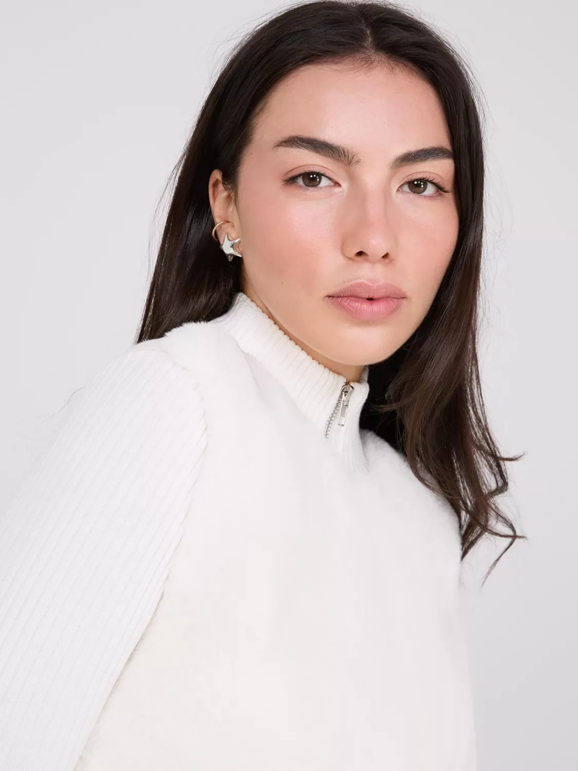 Suzy Shier Long Sleeve | Sweaters & Cardigans*Zip-Front Faux Fur Sweater